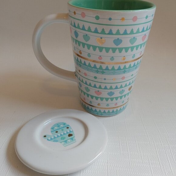 DAVIDS TEA Perfect Mug with lid Mittens Heart Garland - Picture 1 of 6